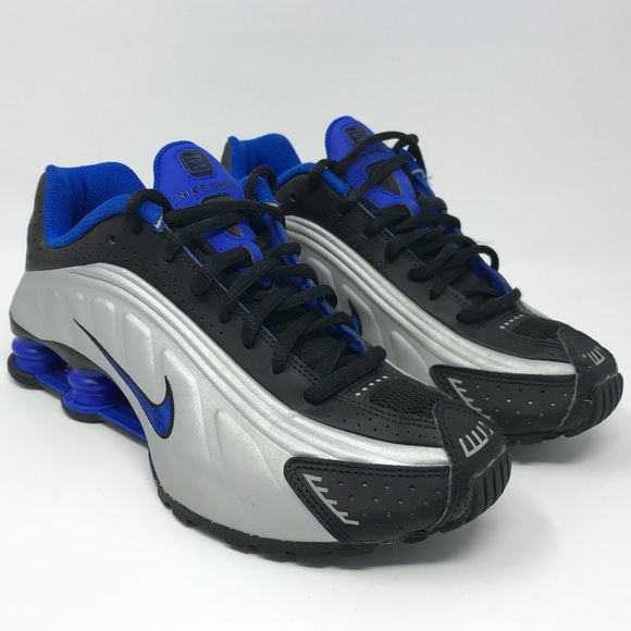 nike shox r4 grade school